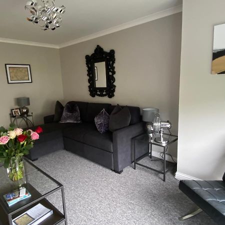 Peter Pan Apartment In The Heart Of Inverness Dalneigh ภายนอก รูปภาพ